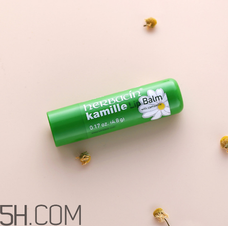 賀本清德國(guó)小甘菊潤(rùn)唇膏好用嗎？賀本清德國(guó)小甘菊潤(rùn)唇膏測(cè)評(píng)