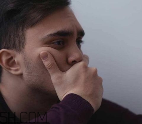 無(wú)精癥射出來(lái)什么癥狀？無(wú)精癥射出來(lái)什么顏色？