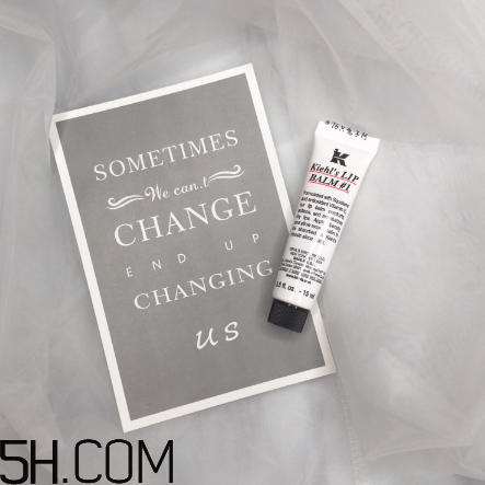 科顏氏一號護唇膏好用嗎？科顏氏一號護唇膏測評