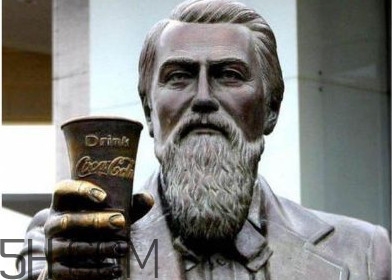 可口可樂是誰發(fā)明的？可口可樂和百事可樂的區(qū)別