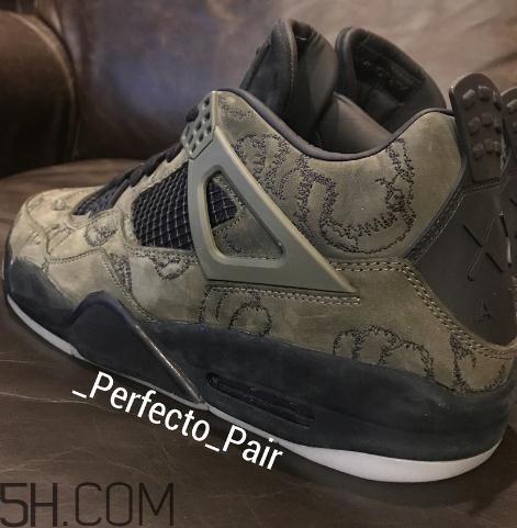 kaws與air jordan 4聯(lián)名橄欖綠版本實物什么樣？