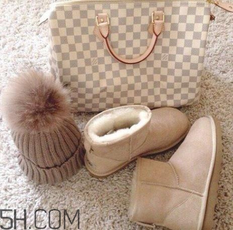 雪地靴褪色了怎么辦？雪地靴掉色了怎么辦？