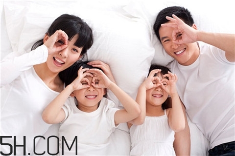 脂肪肝應(yīng)該少吃什么？脂肪肝應(yīng)該掛什么科？