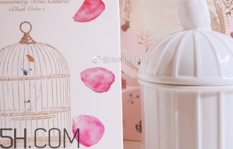 拉杜麗鳥(niǎo)籠腮紅多少錢(qián)？laduree2018拉杜麗鳥(niǎo)籠腮紅試色