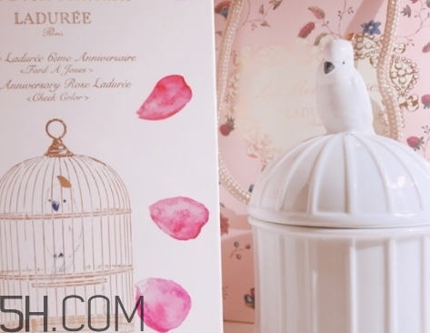 拉杜麗鳥(niǎo)籠腮紅多少錢(qián)？laduree2018拉杜麗鳥(niǎo)籠腮紅試色