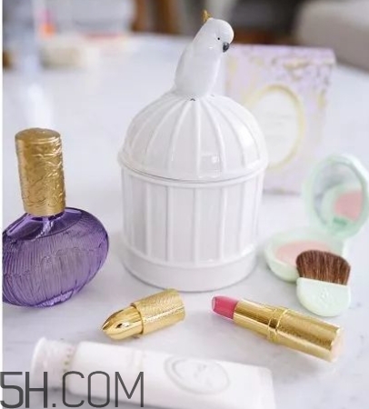 拉杜麗鳥(niǎo)籠腮紅多少錢(qián)？laduree2018拉杜麗鳥(niǎo)籠腮紅試色