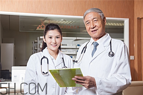 脂肪肝為什么會口苦？脂肪肝為什么轉(zhuǎn)氨酶高？