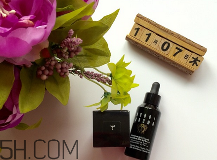 芭比波朗蟲草粉底液怎么樣？芭比布朗粉底液色號有哪些？