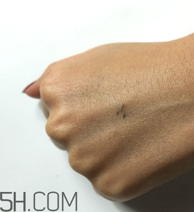 芭比波朗重蟲(chóng)草粉底液色號(hào) bobbi brown蟲(chóng)草粉底液評(píng)測(cè) 芭比波朗重蟲(chóng)草粉底液色號(hào) bobbi brown蟲(chóng)草粉底液評(píng)測(cè)