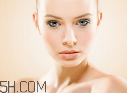 bobbi brown明星產(chǎn)品有哪些？bobbi brown膠囊氣墊好用嗎？