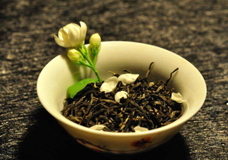 茉莉花茶是綠茶嗎？茉莉花茶什么時(shí)候喝最好