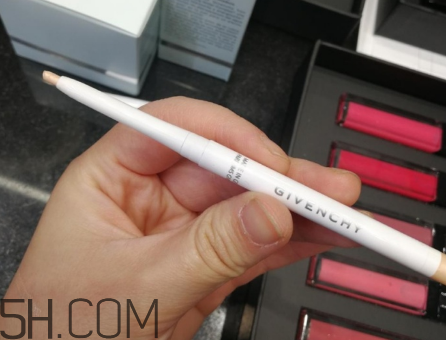 紀(jì)梵希2018春季彩妝有哪些？紀(jì)梵希2018春季彩妝什么時(shí)候上市？