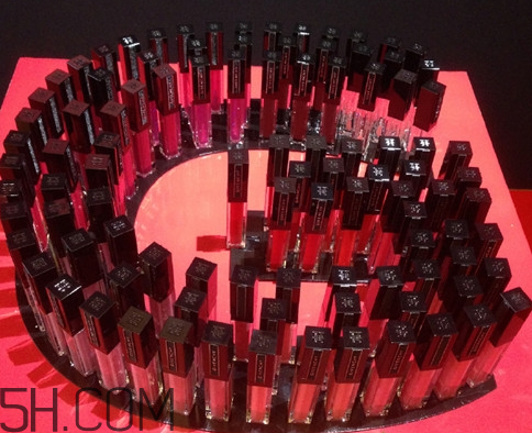 紀(jì)梵希明星產(chǎn)品有哪些？紀(jì)梵希2018彩妝新品有什么？