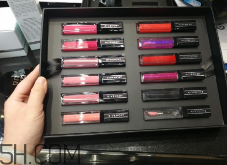 紀(jì)梵希2018春季彩妝有哪些？紀(jì)梵希2018春季彩妝什么時(shí)候上市？