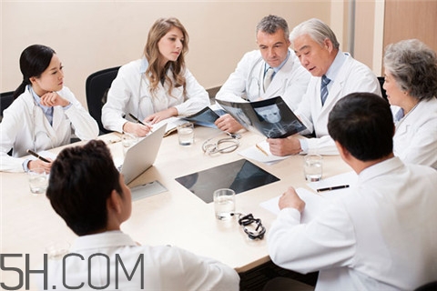 酒精肝會腹瀉嗎？酒精肝會發(fā)燒嗎？