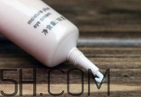 玫琳凱柔潤眼霜適合什么年齡_怎么樣 玫琳凱柔潤眼霜適合什么年齡_怎么樣