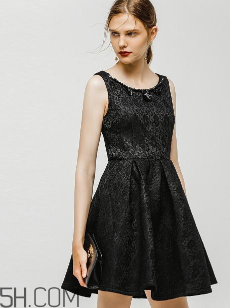 max co衣服貴嗎？max co衣服什么價(jià)位？