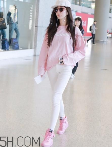 粉色衛(wèi)衣怎么搭配？粉色衛(wèi)衣搭配圖片