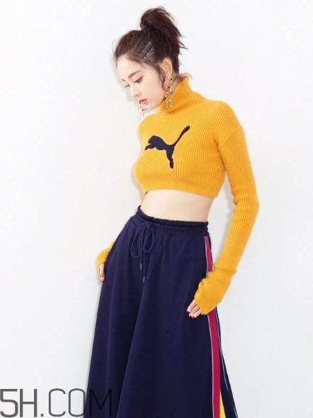 穿高領(lǐng)毛衣配什么發(fā)型？高領(lǐng)毛衣適合什么發(fā)型？