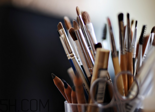 化妝刷什么毛最好？化妝刷怎么選購？