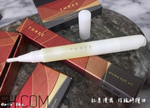 口紅修復(fù)方法 three是什么牌子 口紅修復(fù)方法 three是什么牌子