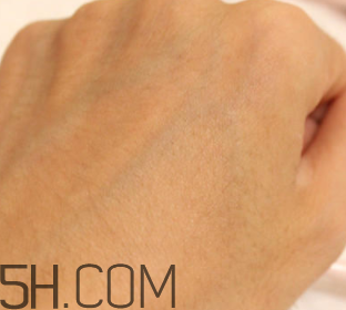 玫琳凱柔潤眼霜適合什么年齡_怎么樣 玫琳凱柔潤眼霜適合什么年齡_怎么樣