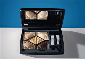 迪奧五色眼影盤(pán)新款試色 迪奧五色眼影盤(pán)產(chǎn)品測(cè)評(píng)