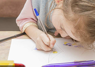 女生說做朋友還追不追？女生說做朋友是拒絕還是考驗？