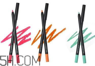 女生怎樣學(xué)會(huì)快速化妝？新手化妝需要的基本用品