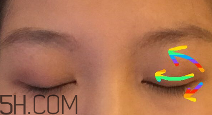 桃花妝眼影是什么顏色？眼影排行榜10強