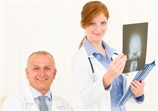 酒精肝能喝牛奶嗎？酒精肝能喝茶嗎？