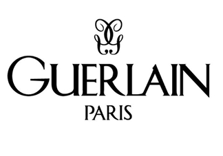 嬌蘭紅殼氣墊多少錢？嬌蘭紅殼限定氣墊色號試色