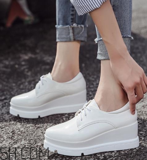 白色皮鞋怎么清洗？白色皮鞋發(fā)黃了怎么辦？