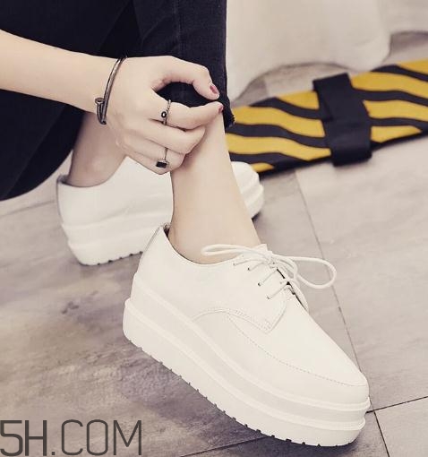 白色皮鞋怎么清洗？白色皮鞋發(fā)黃了怎么辦？