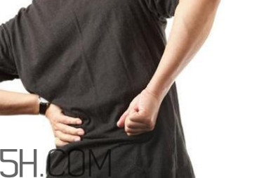 腰間盤突出可以做仰臥起坐嗎？腰間盤突出可以喝酒嗎