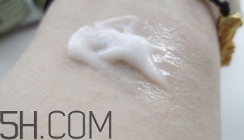 悅木之源維C精華霜怎么樣？悅木之源維C精華霜好用嗎？