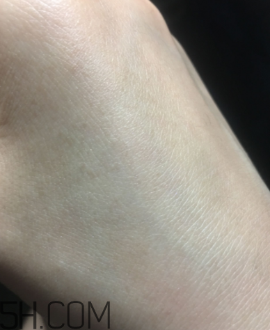 悅木之源維C精華霜怎么樣？悅木之源維C精華霜好用嗎？