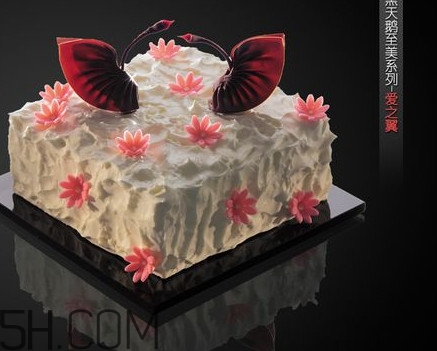 黑天鵝蛋糕是哪里的？黑天鵝蛋糕是好利來(lái)的嗎？