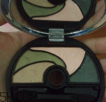 卡姿蘭眼影好用嗎？卡姿蘭眼影評測