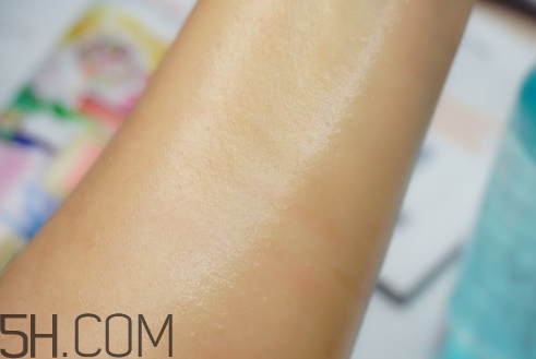 卡姿蘭卸妝水好用嗎？卡姿蘭卸妝水哪款好用