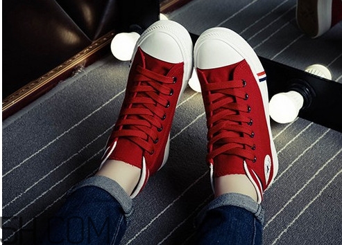 露腳踝的襪子叫什么？露腳踝的鞋子叫什么