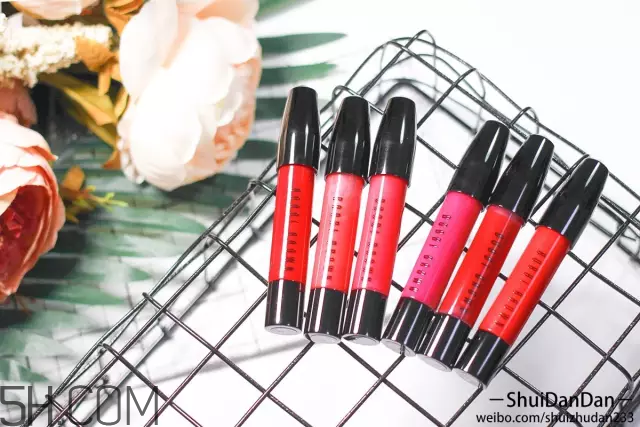 口紅怎么畫眼影 如何用口紅畫眼影 口紅怎么畫眼影 如何用口紅畫眼影