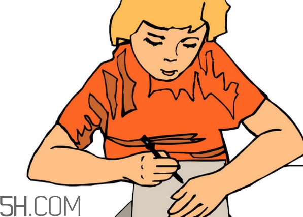 腰間盤突出是什么原因引起的？腰間盤突出是腎虛嗎