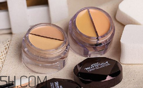 遮瑕膏什么牌子好用又便宜？遮瑕的正確使用方法