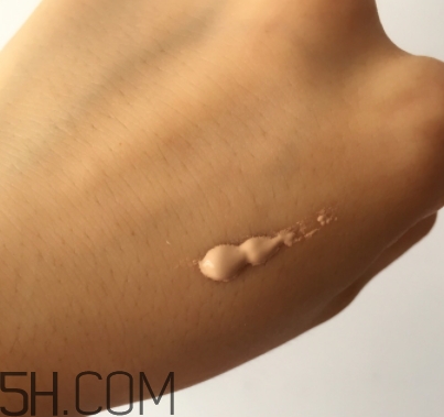 卡姿蘭粉底液怎么樣？卡姿蘭粉底液多少錢？