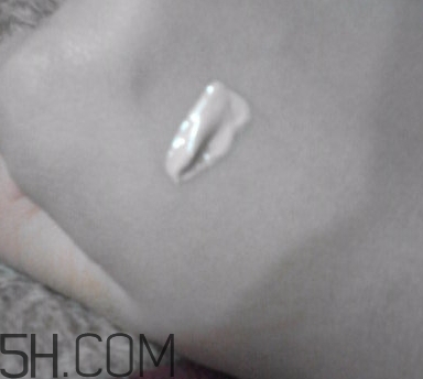 卡姿蘭粉底液怎么樣？卡姿蘭粉底液多少錢？