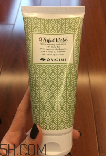 悅木之源白毫銀針身體乳怎么樣?悅木之源身體乳好用嗎? 悅木之源白毫銀針身體乳怎么樣?悅木之源身體乳好用嗎?