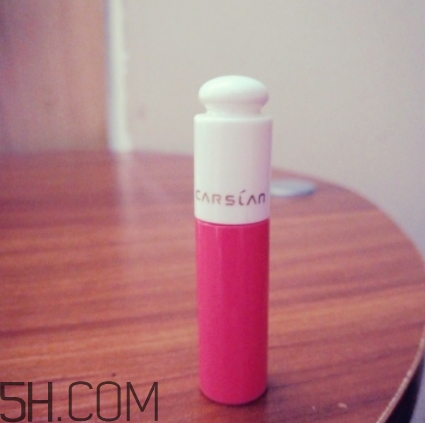 卡姿蘭唇釉多少錢？卡姿蘭唇釉試色