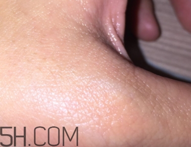 娜貝爾眼霜效果怎么樣？娜貝爾眼霜怎么用？