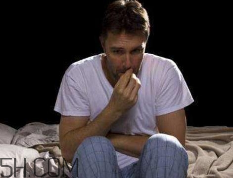 前列腺肥大能喝酒嗎？前列腺肥大能吃大蒜嗎？